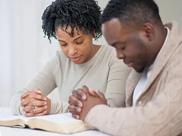 Jesus, Cuida de Nossa Família!